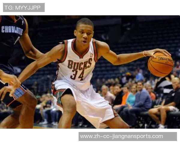 字母哥上半场表现平平仅得10分3板3助2断球队需更强支持